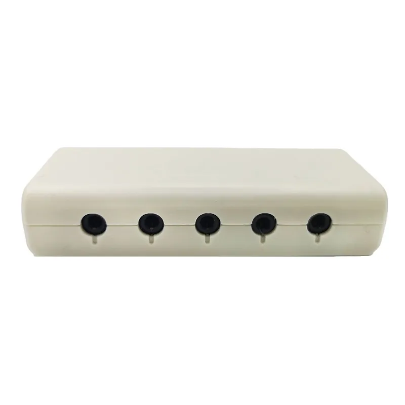 MyVolts MickXer Grey Passive Mixer Outlet