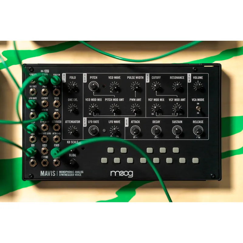 Endast denna vecka Moog Mavis synthesizer kit